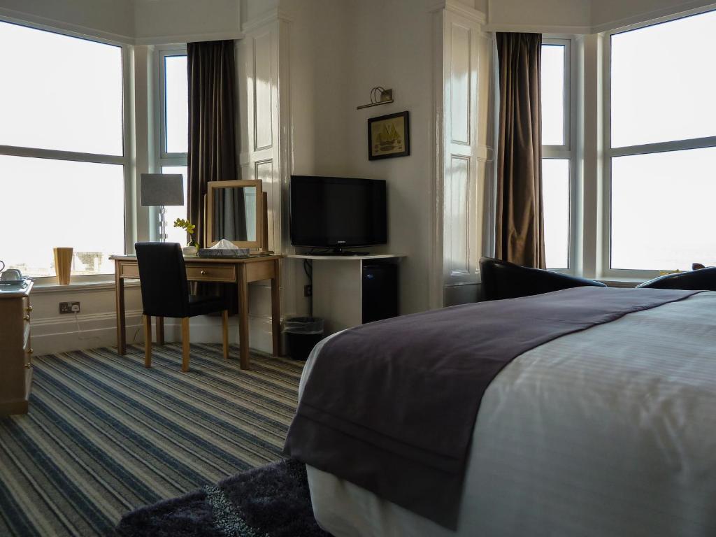 The Beachfield Guest Accommodation Penzance Room photo